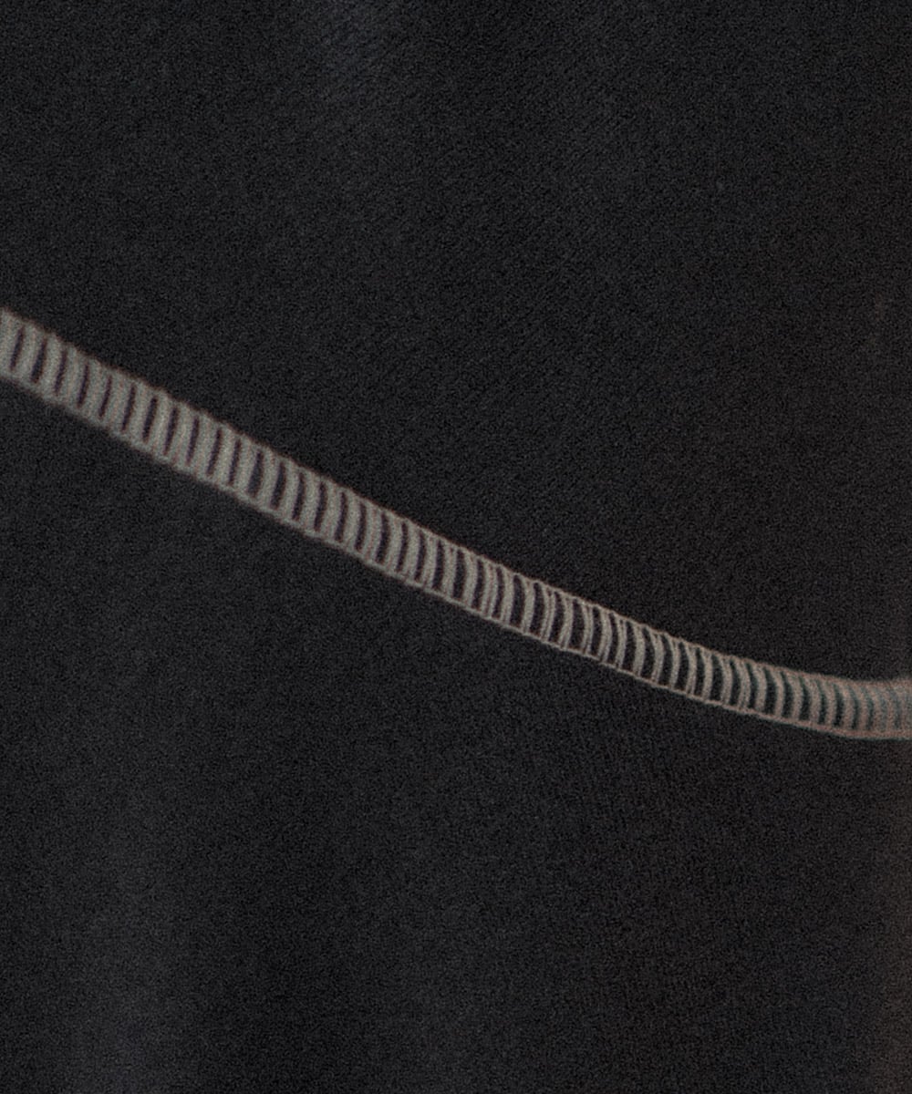 vue d&eacute;tails sous aisselle pull homme